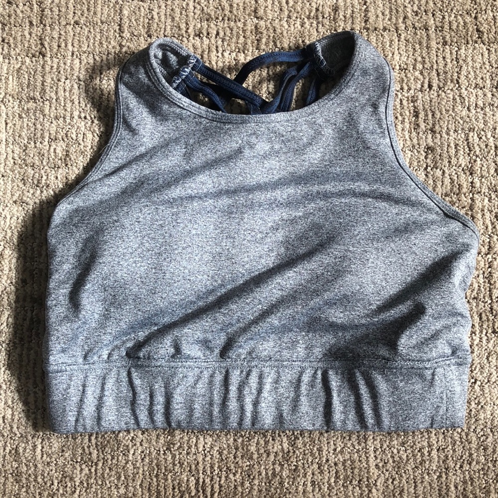 EUC Idealfit Strappy High Neck Sports Bra- M